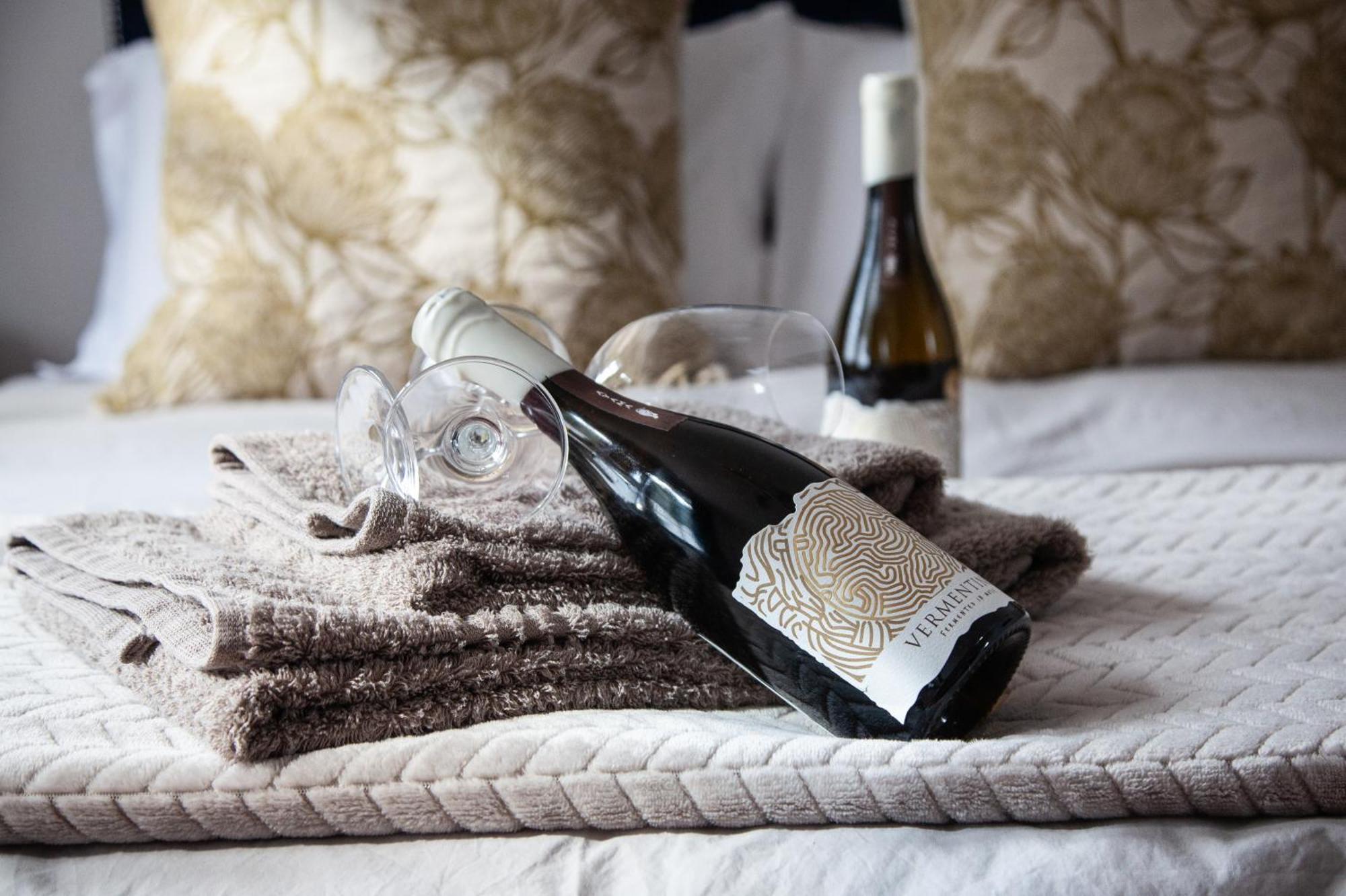 Bed and Breakfast Ayama Wine Farm - Manor House Wellington Exterior foto